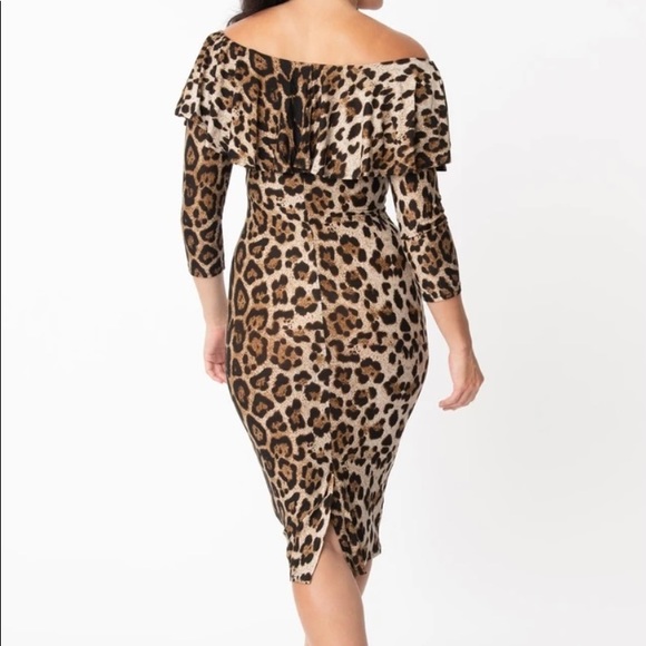1960s Leopard Dress - Picture 4 of 7